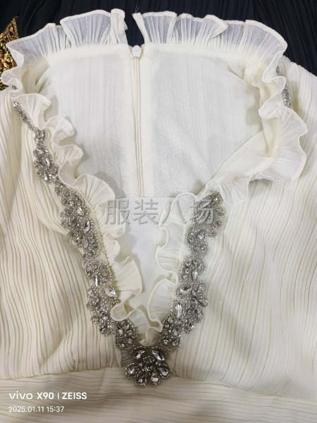 本廠專業做梭子上衣，半身裙，尋求長期合作客戶-第1張圖片