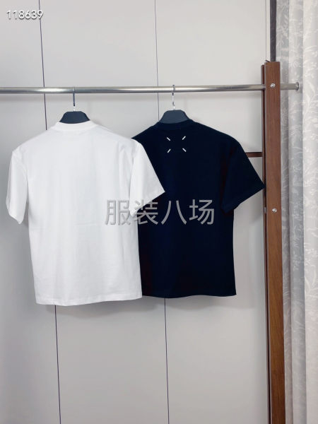 馬吉拉女款T恤-第3張圖片