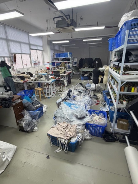 本廠屬于服裝加工一體化-第1張圖片