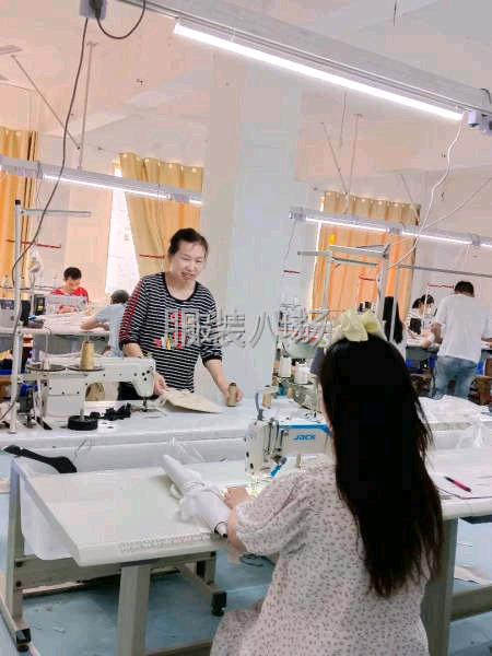 鑫鑫衣悅服裝有限公司-第1張圖片