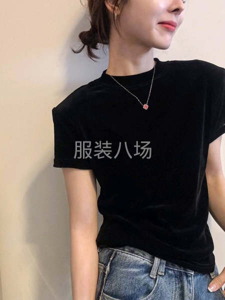 精品絲絨T恤-第9張圖片