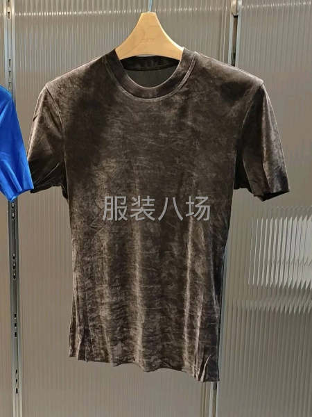 精品絲絨T恤-第1張圖片