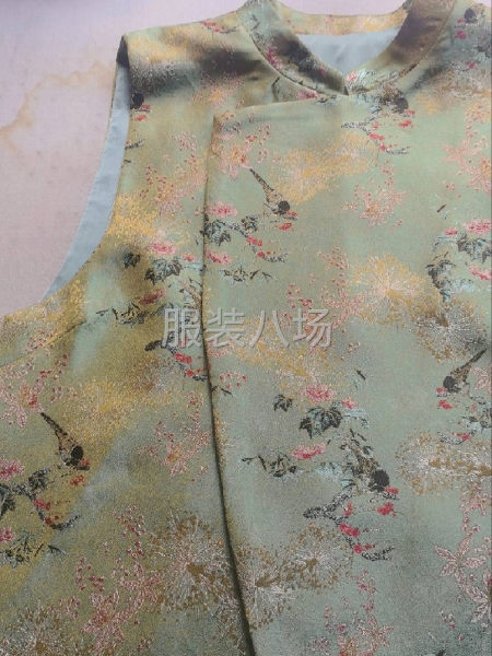 招整件車位數名夫妻優先-第1張圖片