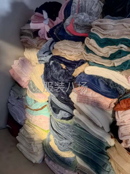 中國南通疊石橋家紡城，庫存，正品都有的，價格便宜！-第1張圖片