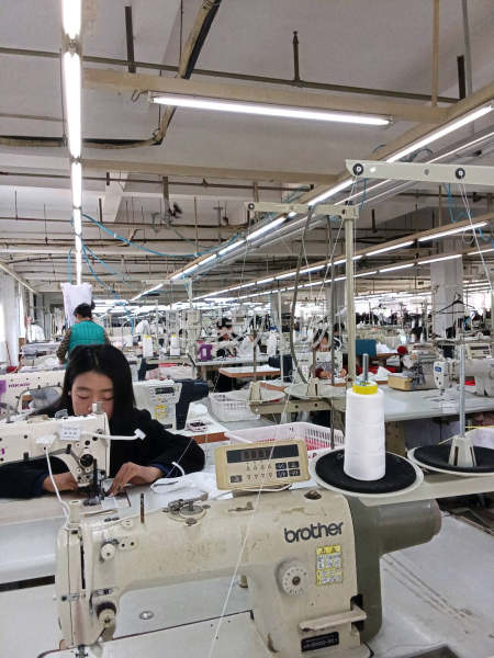 招熟練服裝車工-第1張圖片