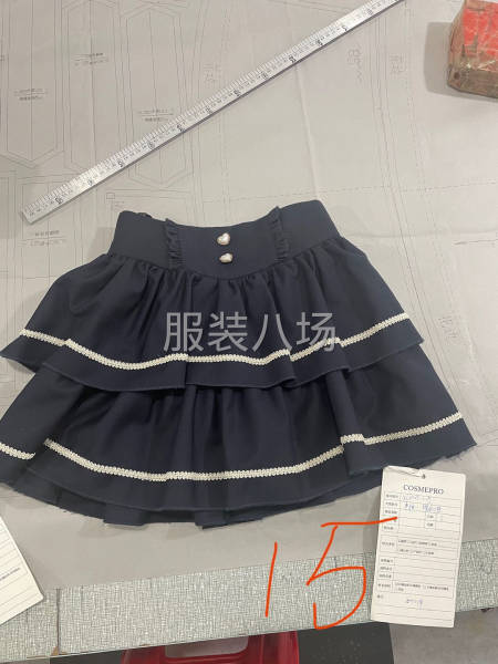 女裝半裙外發-第1張圖片