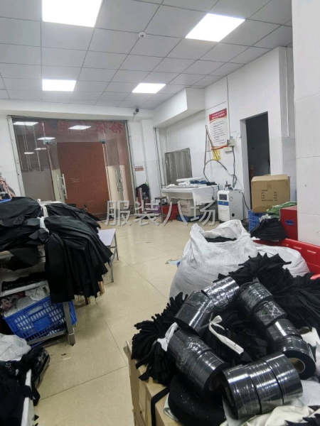 裕依佳制衣厂承接各种针织面料服装款式，来料加工，包工包料生产-第9张图片