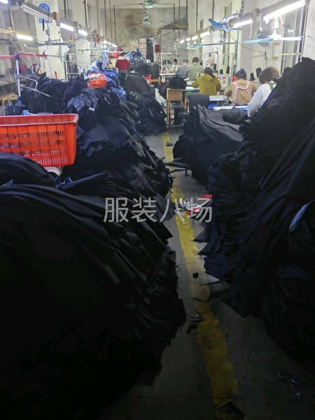 專業(yè)牛仔褲非洲單，擅長各種牛仔色布面料，價格有優(yōu)勢-第1張圖片