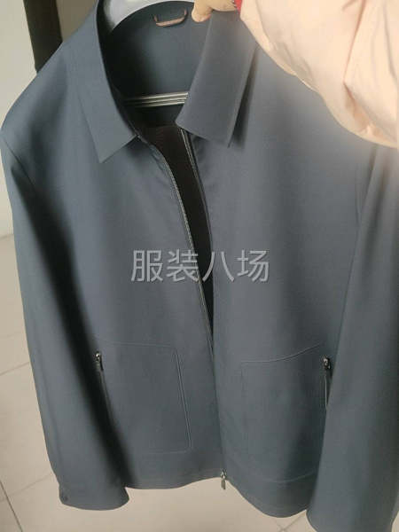 服装厂招小烫一名-第1张图片