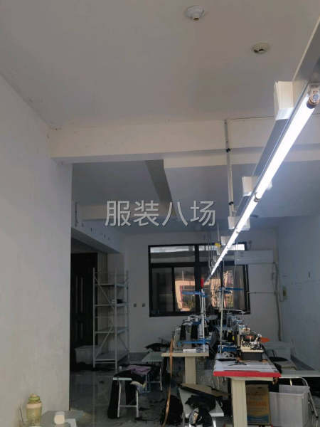 招聘夫妻档或者三到五人小组做整件 另招流水工序计件20名，要-第1张图片