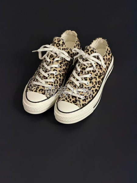 求专业鞋子加工厂，帆布鞋、德比皮鞋-第3张图片