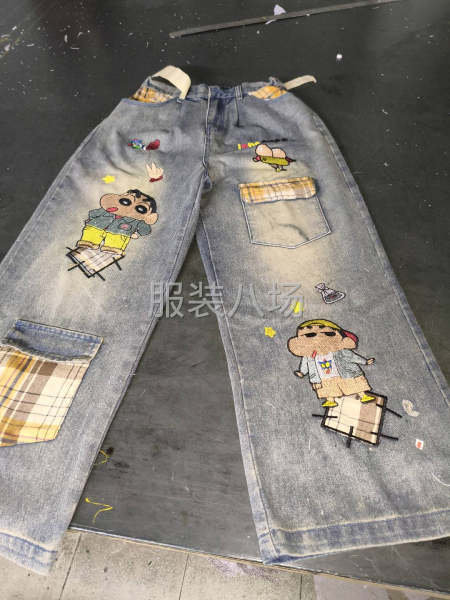 专业服装绣花工艺刺绣-第1张图片