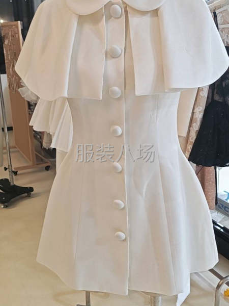 时尚精品女装-第1张图片