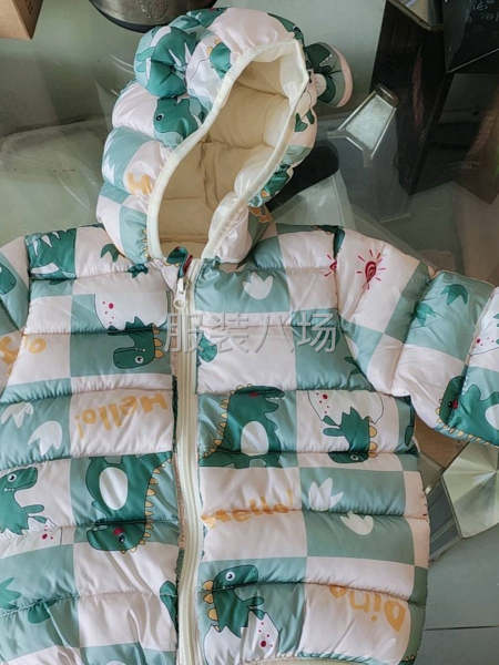 专业做棉服，羽绒服，还有工作服-第4张图片