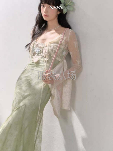 网批单，要求针织，梭织，主做连衣裙，翻领T恤，休闲裤，衬衫-第1张图片