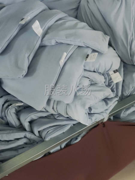 单针绗缝被子工厂接订单-第1张图片