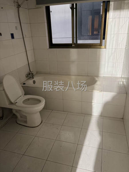 莫城言里有两层楼房出租！！！-第4张图片