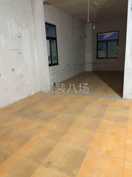 莫城言里有两层楼房出租！！！-第1张图片