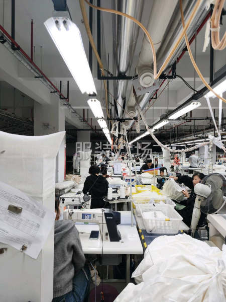 招熟练车位小烫，熟悉公司货，年终奖10%。-第1张图片