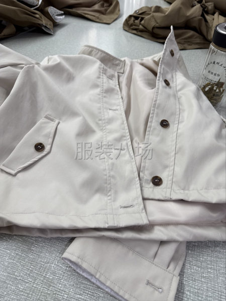 本厂找十队夫妻车位-第2张图片