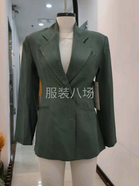 经验丰富，擅长时装款的版师-第1张图片