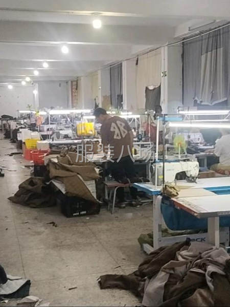 专业生产单衣，棉衣，羽绒服，-第9张图片