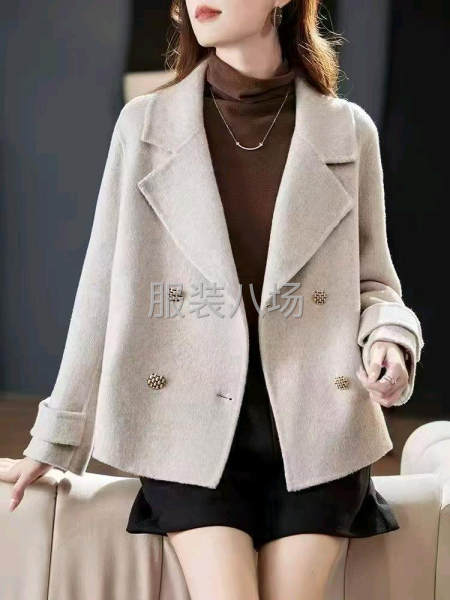 双面呢羊绒大衣批发。-第8张图片