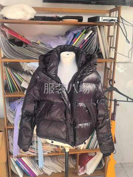 服装后道工作，剪线毛，挂吊牌，查货，包装-第4张图片