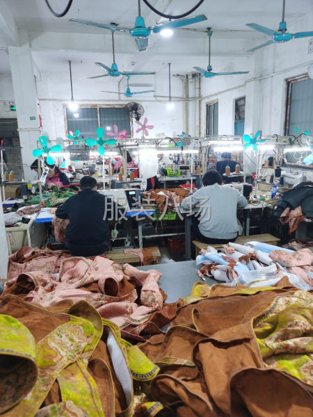 十三行客户、直播客户、等中高档服装-第7张图片