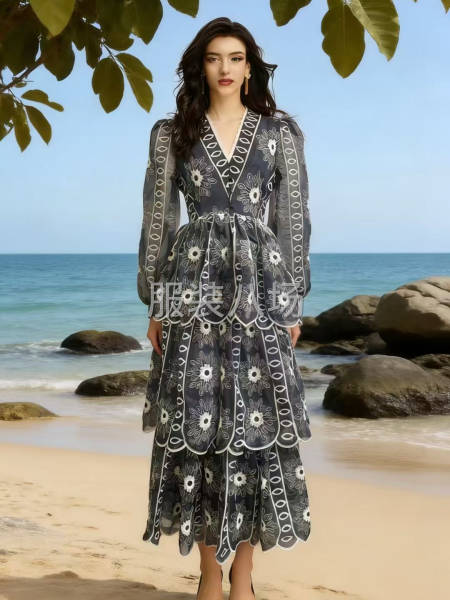 服装批发档口高价采购库存-第2张图片