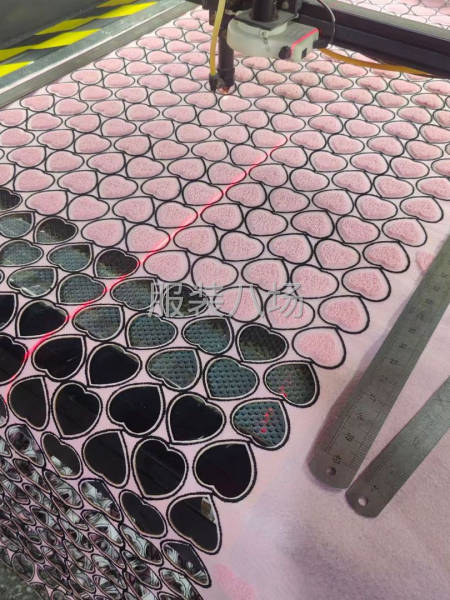 毛巾绣 平绣-第1张图片