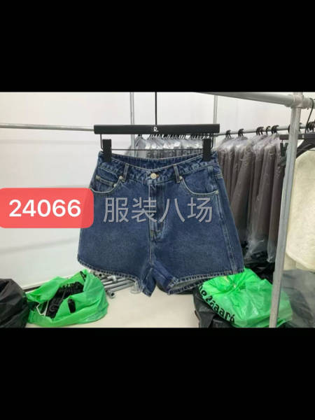 简单款式面料好做质量中等-第1张图片