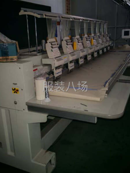 8头样板电脑绣花机转让-第7张图片