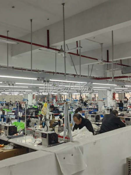 档口自产自销，款多量大，结账准时，大量招工-第1张图片