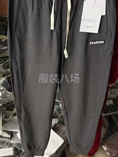 大家好库房刚到了一批精品男裤，做男装的联系我，质量特别好-第5张图片