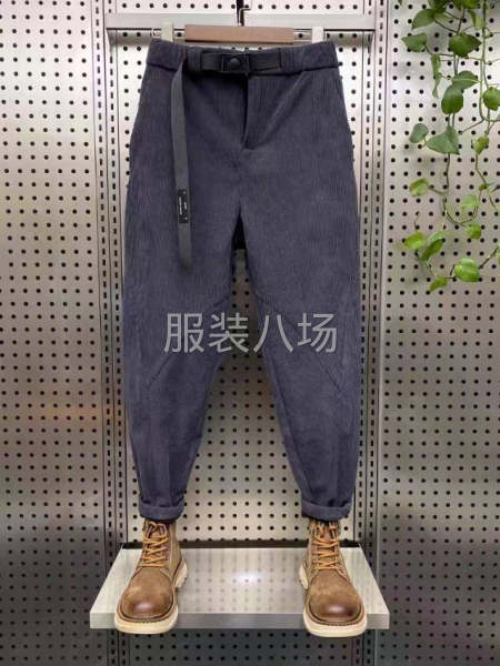 大家好库房刚到了一批精品男裤，做男装的联系我，质量特别好-第3张图片