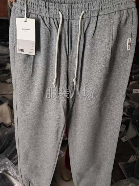 大家好库房刚到了一批精品男裤，做男装的联系我，质量特别好-第6张图片