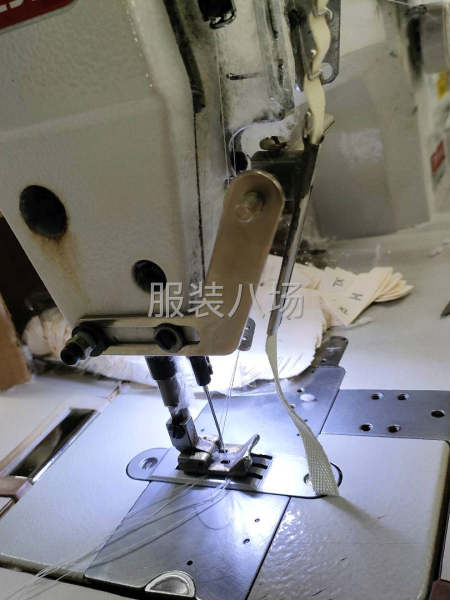 6个人寻找常期针织衫衬衫卫裤-第1张图片