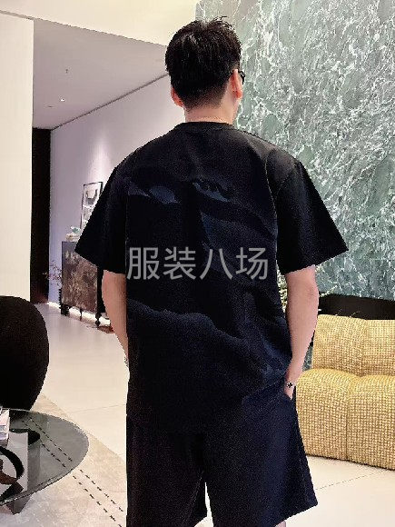 Burberry巴宝莉26早春格纹口袋圆领短袖-第6张图片