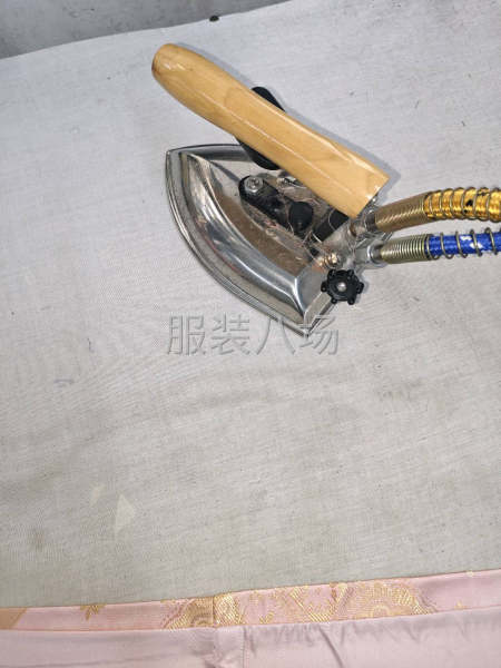 女装小烫一名-第1张图片