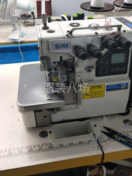 转让三台全自动断线四线锁边机-第1张图片