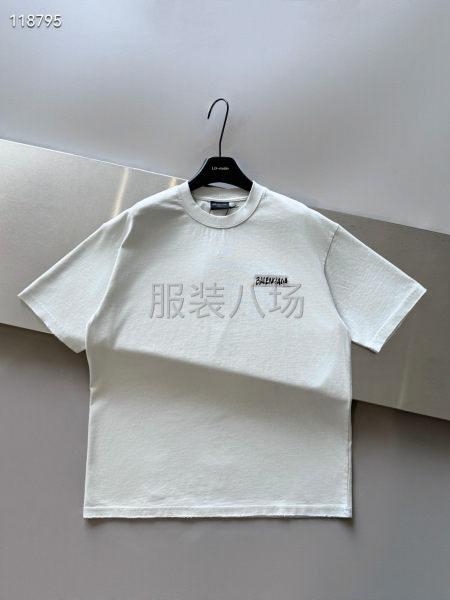 BALENCIAGA夏季新品T恤衫磨破做旧洗水-第3张图片