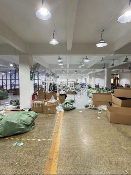 大石工业园2楼1470平方，现成水电装修，即租即用。-第2张图片