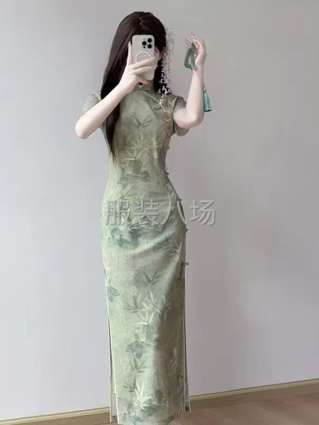 改良款旗袍，宠物衣服，裁片外发-第8张图片