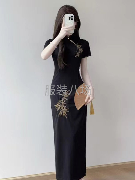 改良款旗袍，宠物衣服，裁片外发-第9张图片