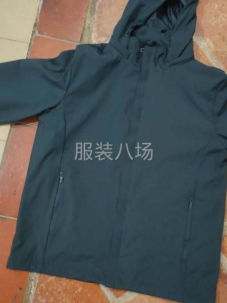 夫妻队接裁片加工-第1张图片