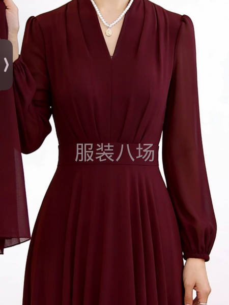 电商直播，主做雪纺大摆连衣裙，工价高，不放暑假，不断活-第1张图片