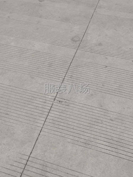 言里石岸苑一楼仓库出租-第1张图片