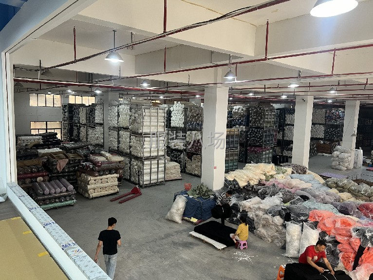 源头厂家！女装梭织面料现货批发｜服装厂/电商/二批稳定供货-第2张图片