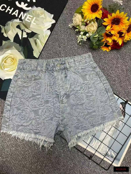 阔腿牛仔短裤-第2张图片